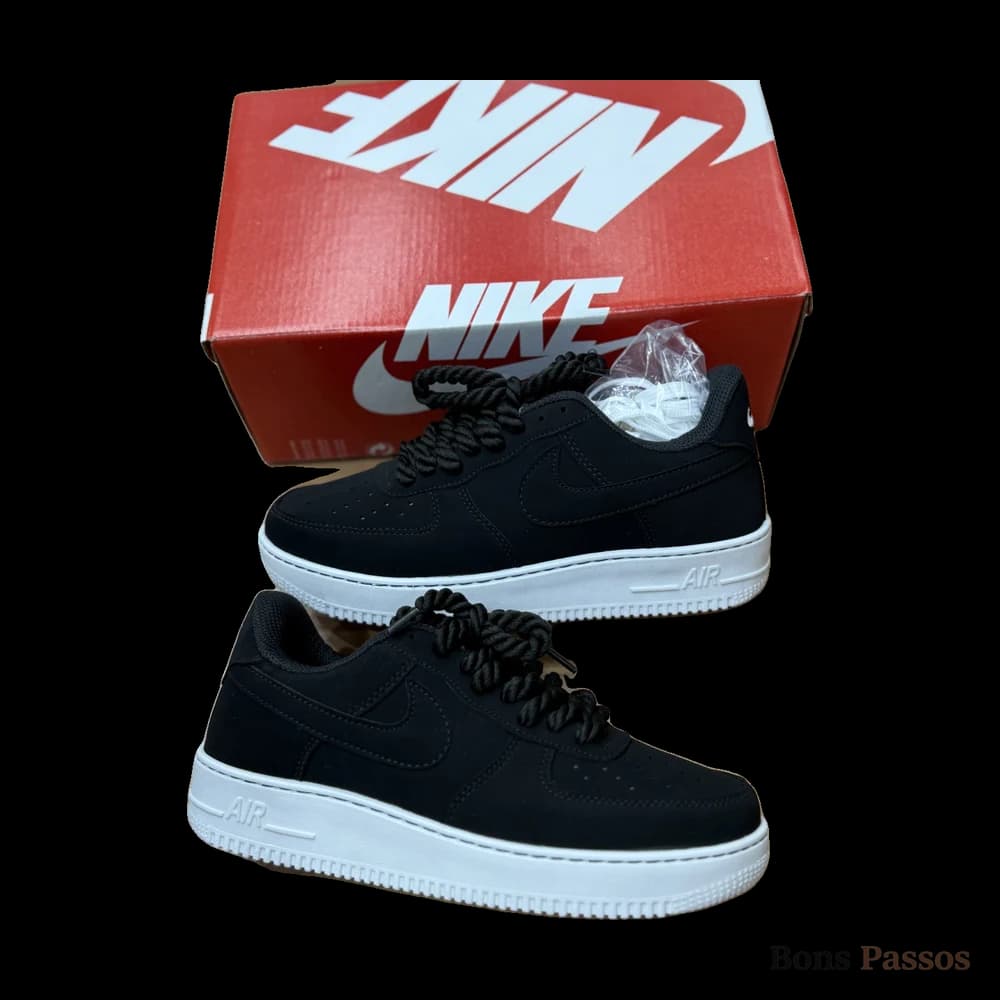 Air Force 1 Nobuck — foto 1