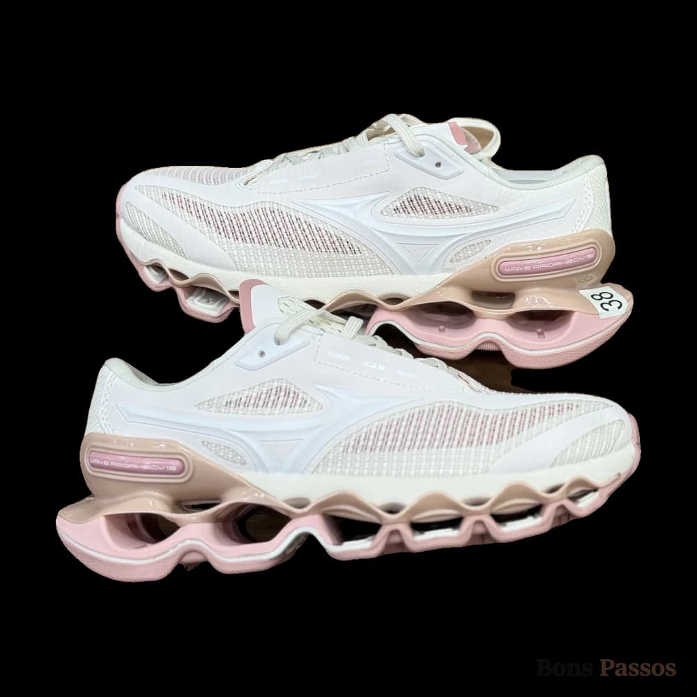Mizuno Wave Prophecy 15